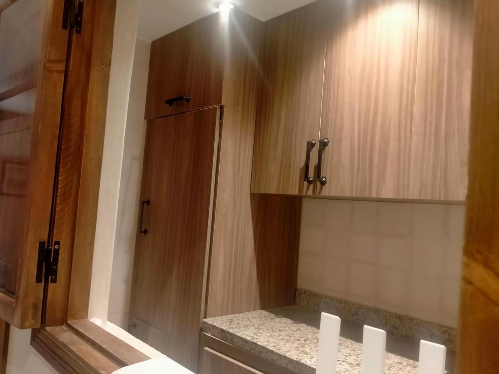 Private Room In Apartment Tov ทากาเซาท์ ภายนอก รูปภาพ