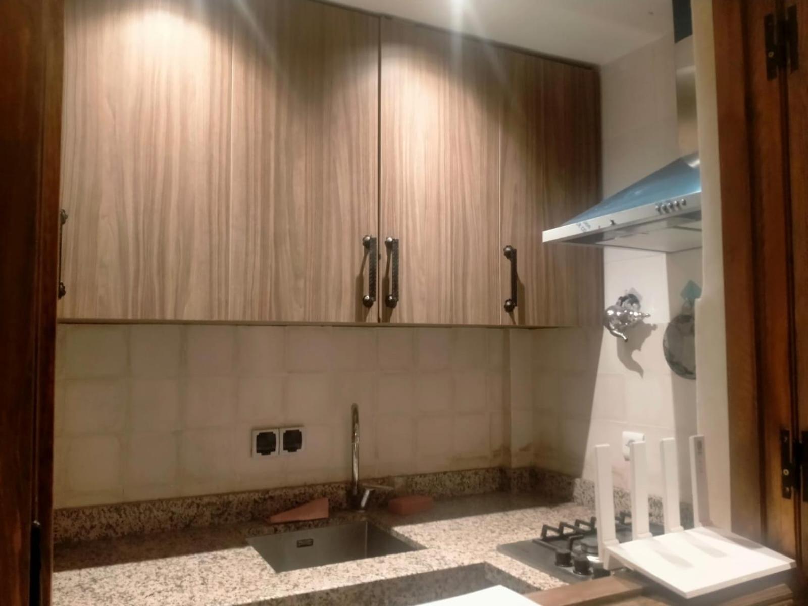 Private Room In Apartment Tov ทากาเซาท์ ภายนอก รูปภาพ